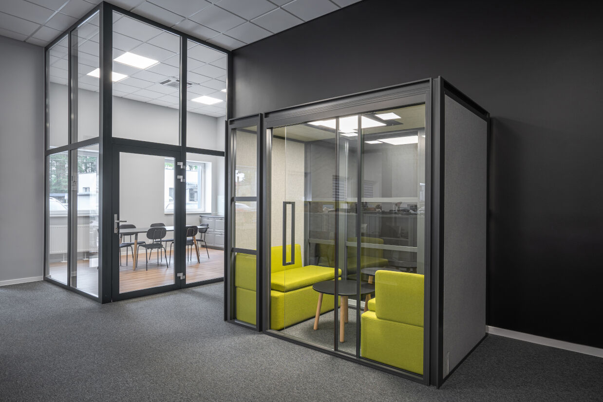 Hako Acoustic Meeting Pods | Pods | Donworth Office Interiors