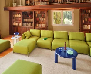 roll table with linka sofa