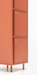 locker plus with aluminium legs